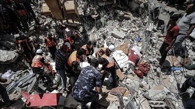 5 شهداء فى قصف مخازن وزارة الصحة بغزة .. و13 شهيداً بقصف مدرسة للنازحين