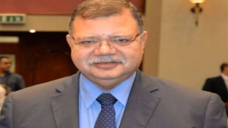 حمدي عبدالعزيز يوضح تفاصيل استحواذ 