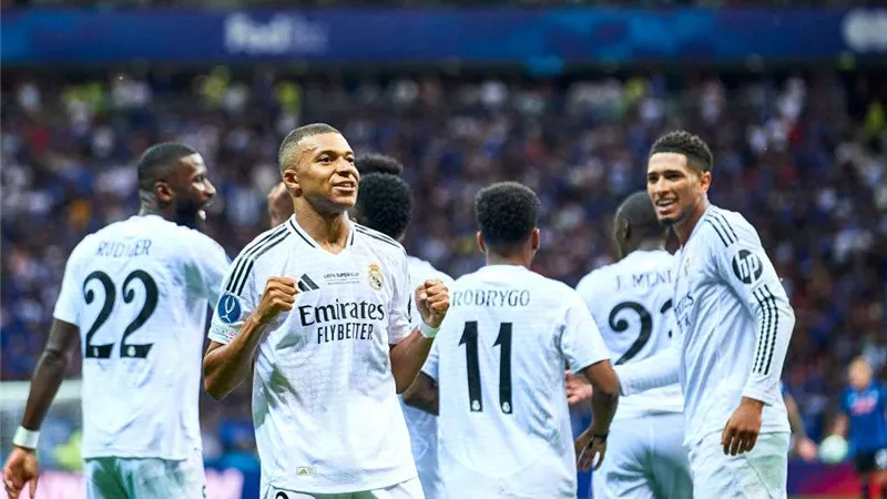كيليان مبابي يقود هجوم ريال مدريد الليله في دوري أبطال أوروبا