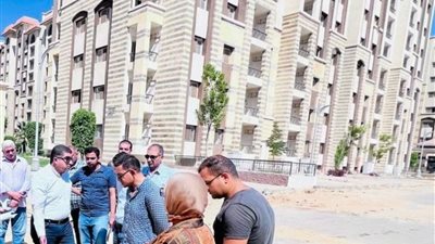 رئيس جهاز العاصمة الإدارية الجديدة يتفقد الحي السكني الثالث وأعمال الطرق ومناطق الخدمات