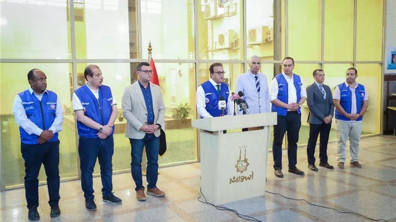 وزير الصحة: نتعامل مع الأوضاع في أسوان بسيطرة كاملة والسيسي يتابع الوضع يوميًا