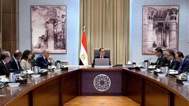 خطة استراتيجية للتوسع في استخدام مياه البحر.. هذه محاورها