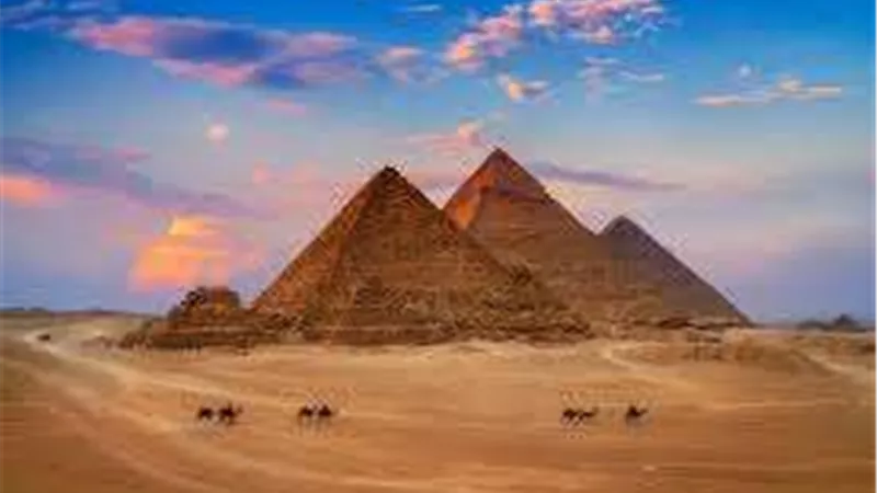مصر تتجه نحو المستقبل.. استثمار أخضر وتنمية مُستدامة في يوم السياحة العالمي