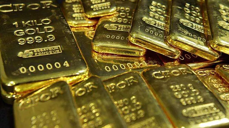 خفض أسعار الفائدة الفيدرالية.. يدفع أسعار الذهب بمصر إلى قمم جديدة