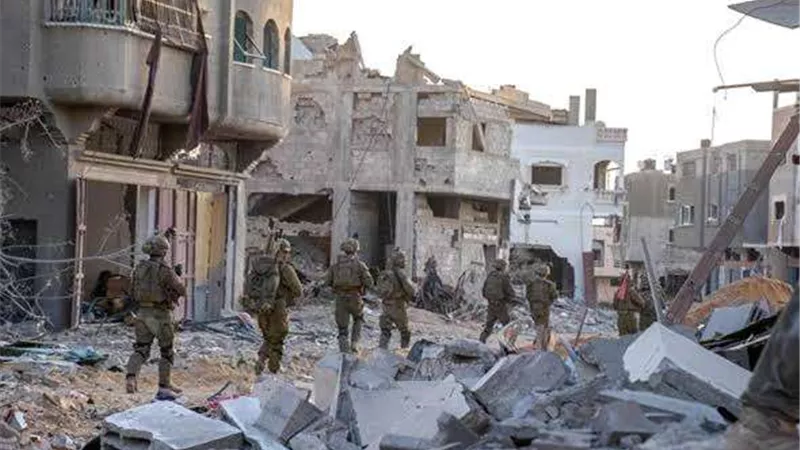 عسكريين لبنانيين: لا صحة لانسحاب الجيش إلى مسافة بلغت 5 كم