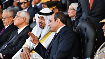 خلال حفل تخرّج دفعات الكلية العسكرية..الطائرة 