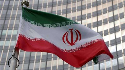 إيران تُحذّر أمريكا من التدخل بعد الهجوم الصاروخي على إسرائيل