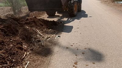 إزالة 20 حالة تعدي على أراضي زراعية وبناء مخالف بمراكز أسيوط