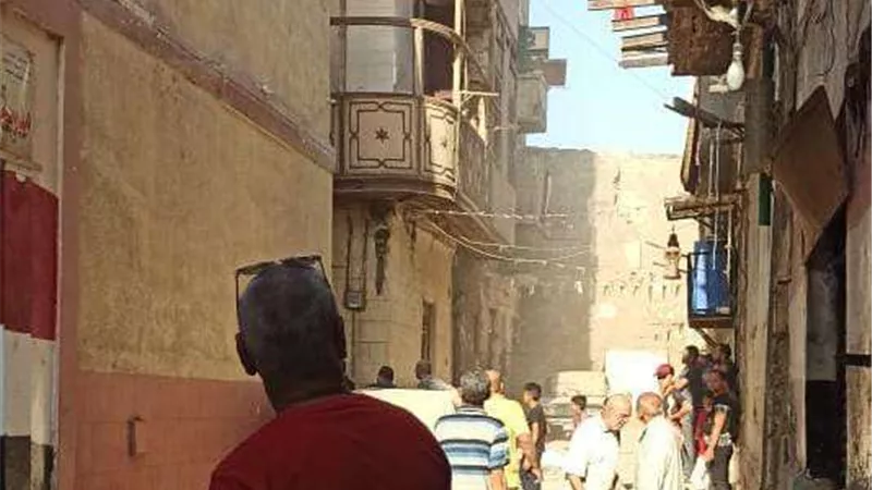 بدون إصابات.. انهيار جزئى لعقار قديم بالإسكندرية