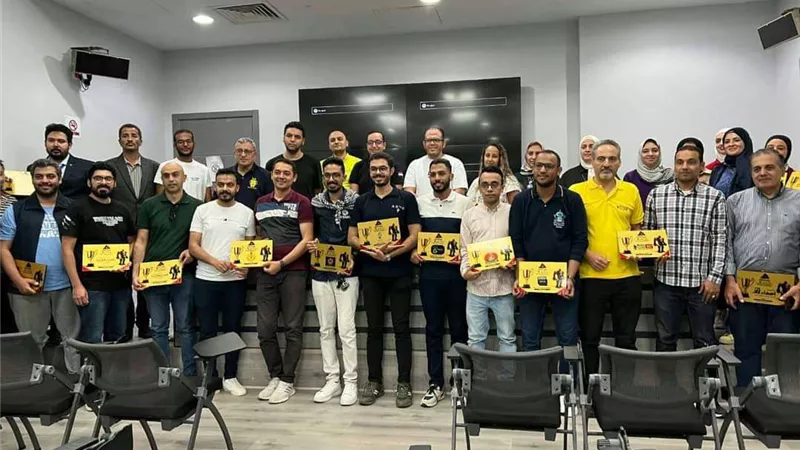 فريق جامعة أسيوط يحصد المراكز الأولى في المسابقة الدولية لتحدي الروبوتات العالمي
