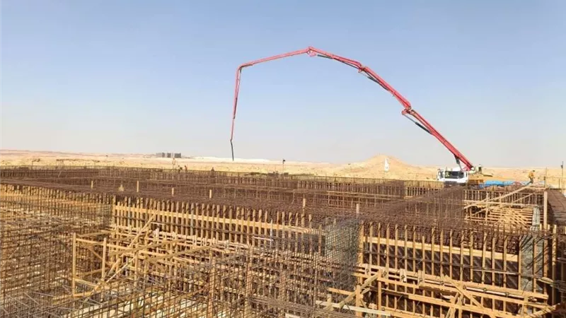 رئيس جهاز العاصمة الادارية يتفقد مشروع خزانات ورافع الري بمنطقة R8