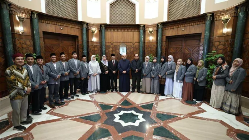 رئيس مسجد الاستقلال بإندونيسيا: نشكر الأزهر على استضافة برنامج «إعداد كوادر العلماء»
