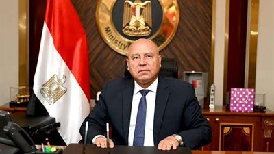 قرار جديد لوزير النقل لتعزيز السلامة على خطوط السكك الحديدية