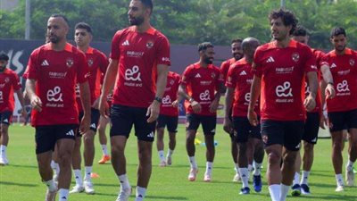الأهلي يواصل تدريباته استعدادا لمواجهة الزمالك في نهائي السوبر