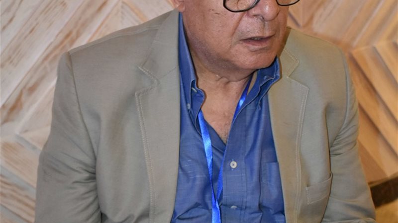 الخبير العقارى منير