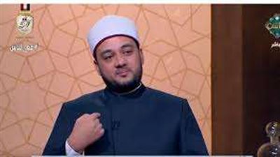 أحمد نبوي: 