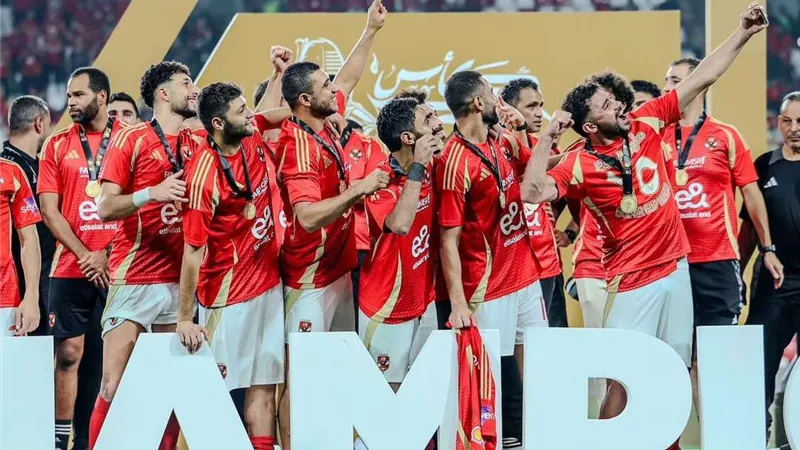 قرار عاجل من الأهلي بشأن جماهير العين الإماراتي
