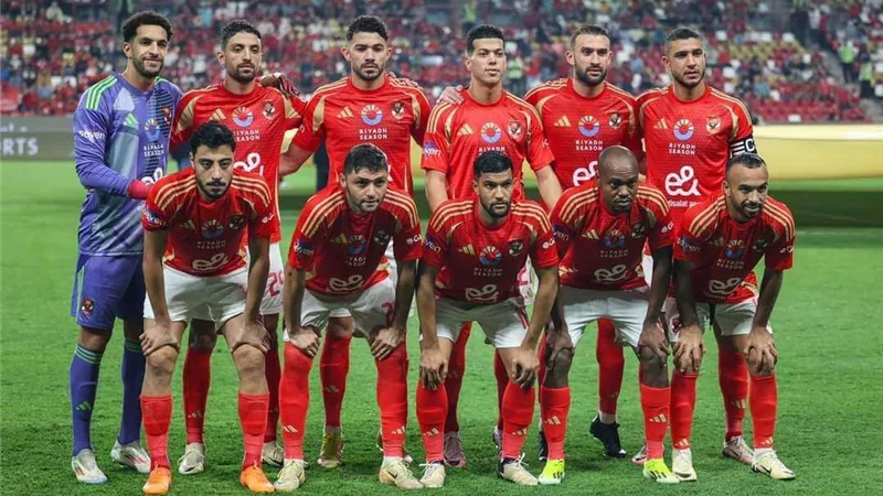 ماذا يحدث حال انتهاء مباراة الأهلي والعين الإماراتي بالتعادل؟