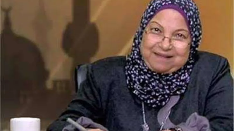 الدكتورة سعاد صالح: أدعو الله لفوز الأهلي في مباراة السوبر