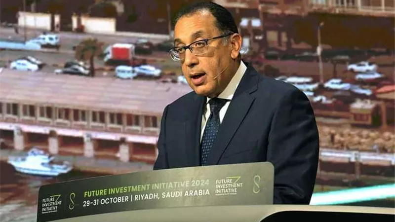 مدبولي يؤكد أهمية دور مصر والسعودية باعتبارهما الركيزتين الأساسيتين للأمن والاستقرار بالمنطقة