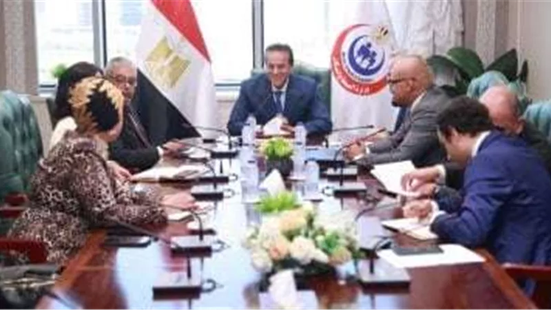وزير الصحة يستقبل مجموعة من السفراء المصريين بالقاهرة لبحث سبل التعاون