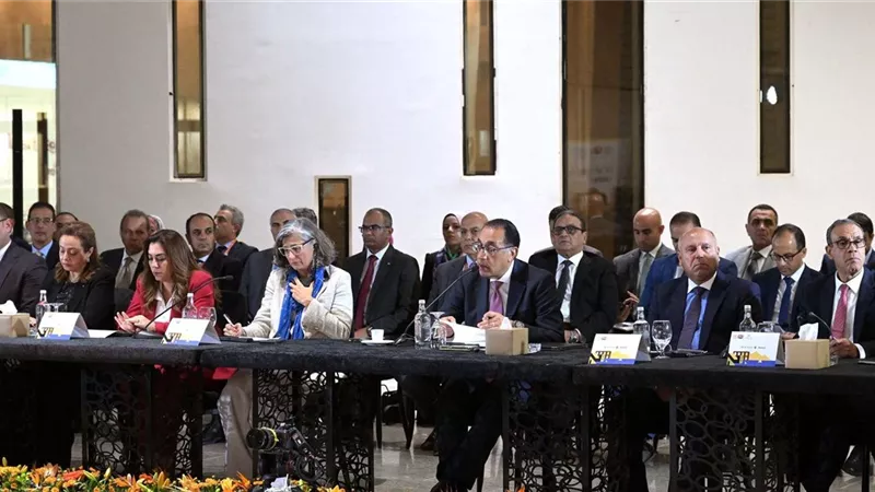 رئيس الوزراء يُلقي كلمة خلال افتتاح المائدة المستديرة لوزراء الإسكان الأفارقة
