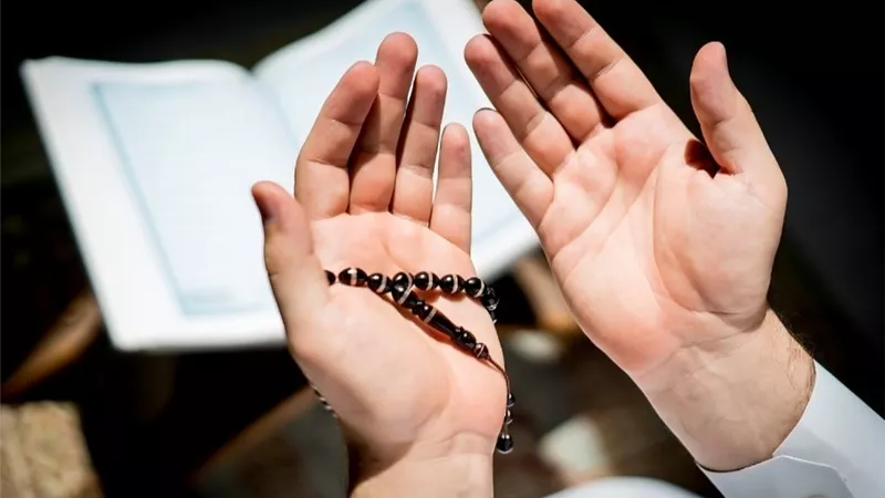 الأدعية المستحبة في يوم الجمعة .. استثمار ساعة الاستجابة والتقرب إلى الله