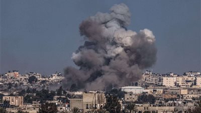 ترامب يدعو لإنهاء حرب غزة.. تناقض أم تحول استراتيجي؟ خبراء يجيبون
