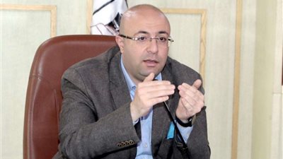 في اجتماع اليوم.. سكرتير محافظة بني سويف يبحث موقف سوق ترعة البوصة
