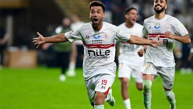 الغندور يكشف مفاجأة بشأن عقوبات ثلاثي الزمالك في السوبر المصري