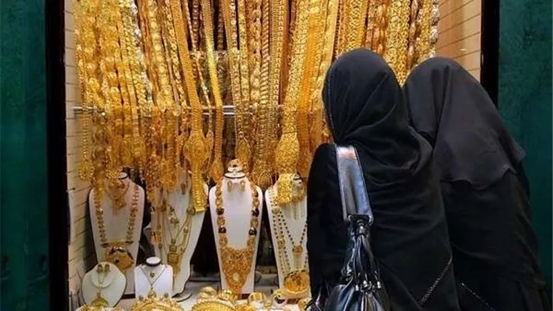 تراجع بأسعار الذهب في السعودية مع الساعات الأولى من صباح اليوم الخميس