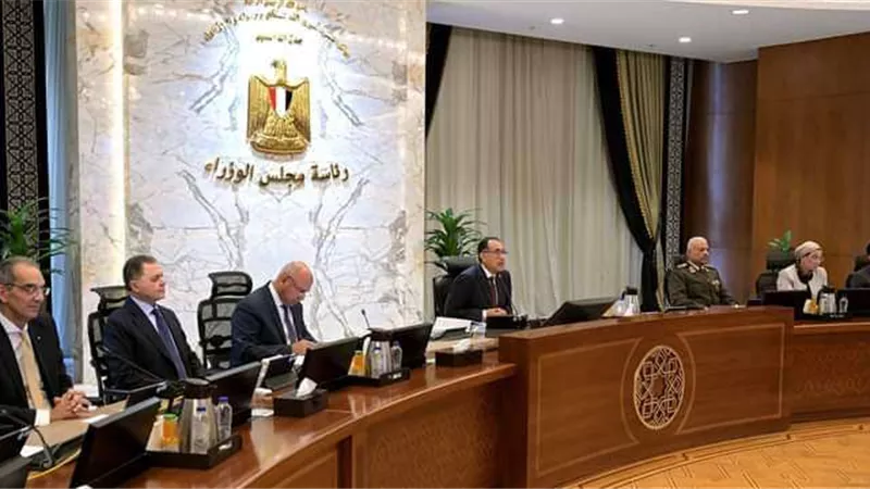 رئيس الوزراء يجدد موقف مصر الرافض للعدوان على المدنيين بقطاع غزة ومخططات تصفية القضية الفلسطينية