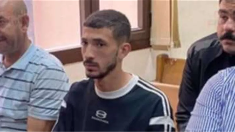 أحمد فتوح يصل محكمة مطروح لمحاكمته بتهمة القتل الخطأ وحيازة المخدرات