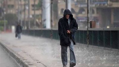 احتمالية سقوط أمطار .. الأرصاد تكشف عن حالة الطقس اليوم الإثنين في مصر