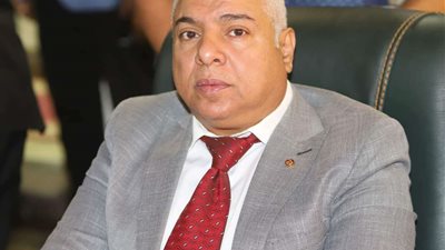 علاء نصر : توفير التمويلات اللازمة للقطاع الصناعي لدفع  عجلة الإنتاج