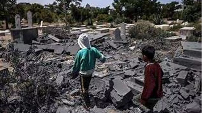ارتفاع عدد ضحايا مجازر الاحتلال في قطاع غزة لـ 96 شهيدًا وعشرات الجرحى والمفقودين