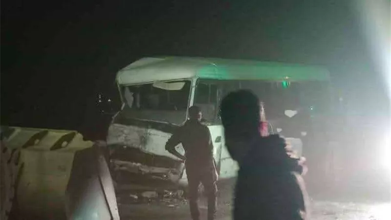 مصرع وإصابة 10 أشخاص فى حادث تصادم بالمنوفية( صور )