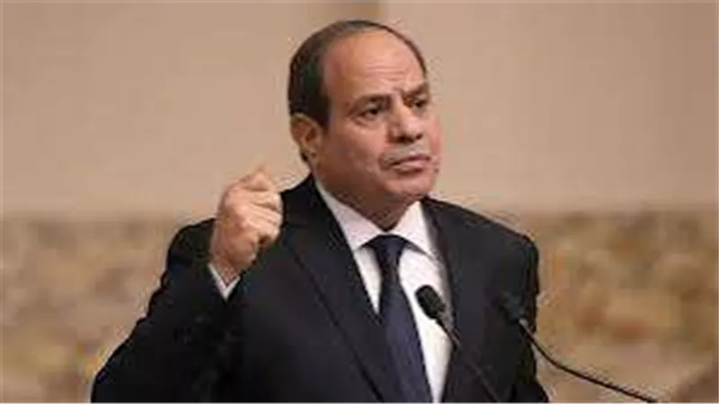 الرئيس السيسي يشيد بجهود القوات المسلحة لحماية الحدود المصرية من التهديدات الخارجية