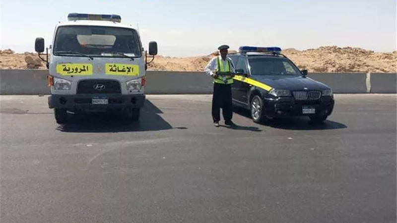 المرور تنشر سيارات إغاثة على الطرق السريعة بعد سقوط الأمطار