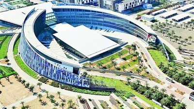 وظيفة جامعة .. جامعة الإمارات تعلن عن وظائف أعضاء هيئة تدريس في عدد من تخصصات