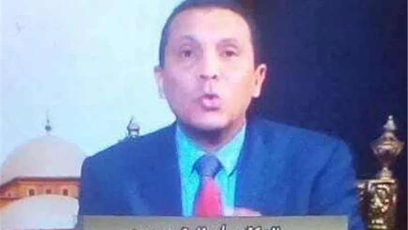 أستاذ الإرشاد الزراعي يكشف تأثير المبيدات على الصحة والبيئة ويوجّه بحلول مستدامة للزراعة