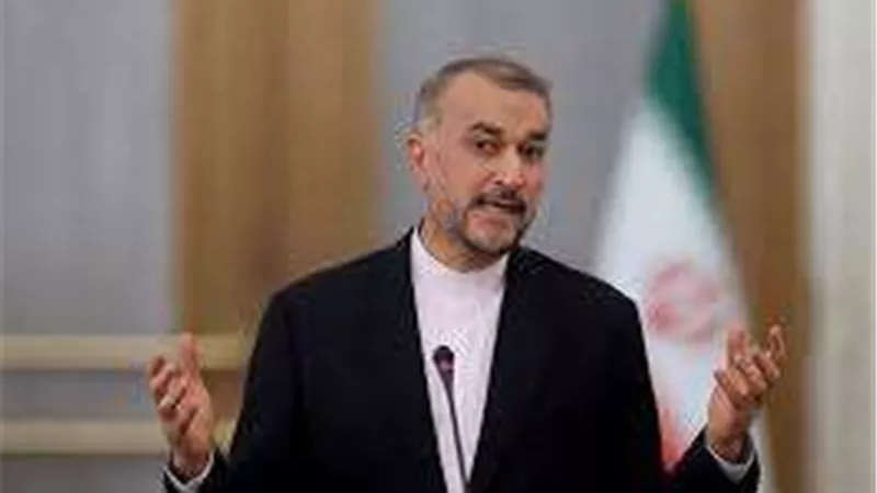 وزير الخارجية الإيراني يؤكّد دعمة للجيش والحكومة السوريين ضد الجماعات الإرهابية