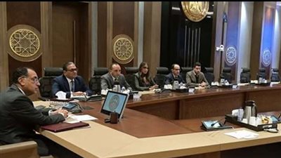 رئيس الوزراء يستعرض ملفات عمل وأنشطة مجلس ذوي الإعاقة