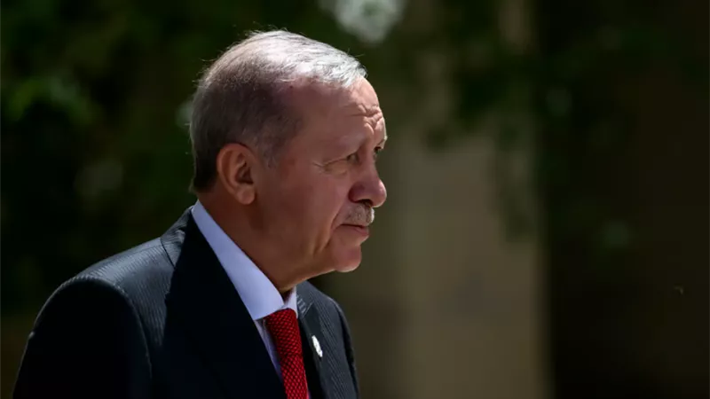 لعبة أردوغان الخطيرة في سوريا..