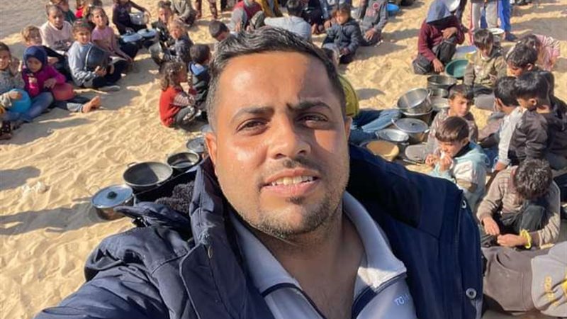 رشاد رجب الناشط الفلسطيني