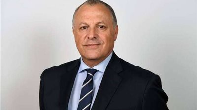 وصول هاني أبو ريدة إلى مقر الانتخابات.. وحسام غالي ممثلا عن النادي الأهلي