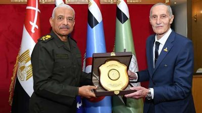 تفاصيل لقاء وزير الدفاع مع أعضاء لجنة الدفاع والأمن القومي بمجلس الشيوخ