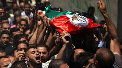استشهاد 18 فلسطينيًا في غارات إسرائيلية بغزة