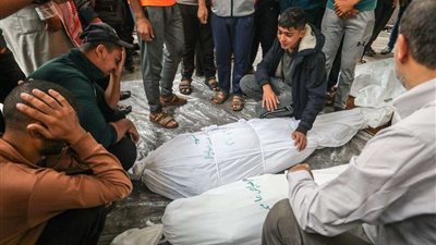 فلسطين: العثور علي جثتين لشهيدين شمال شرق رفح الفلسطينية