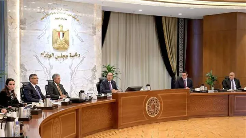 رئيس الوزراء يتابع إجراءات طرح تخطيط وتطوير منطقة منف الأثرية